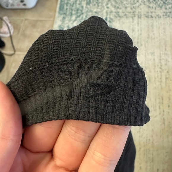 Lululemon ebb tank - Picture 2 of 3